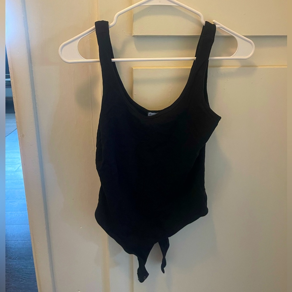 White and black M sized bodysuit tank